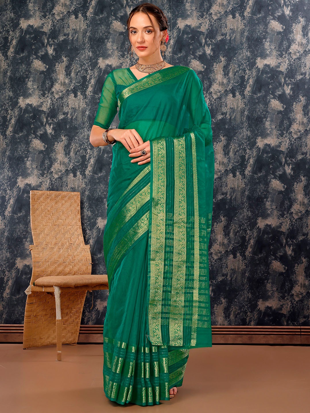 

Indian Women Zari Organza Saree, Green