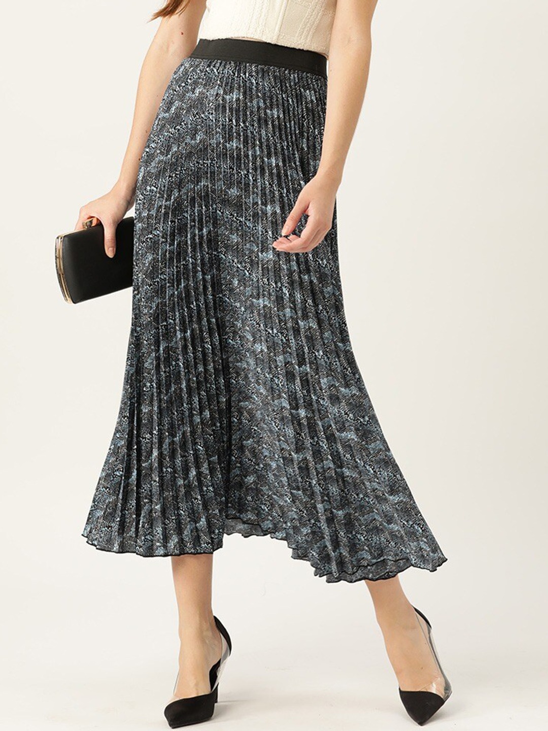 

WISSTLER Floral Printed Flared Midi Skirt, Blue