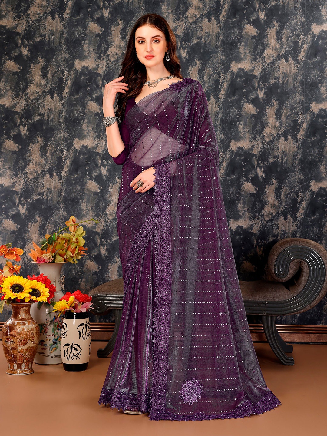 

Indian Women Sequined Embellished Saree, Purple