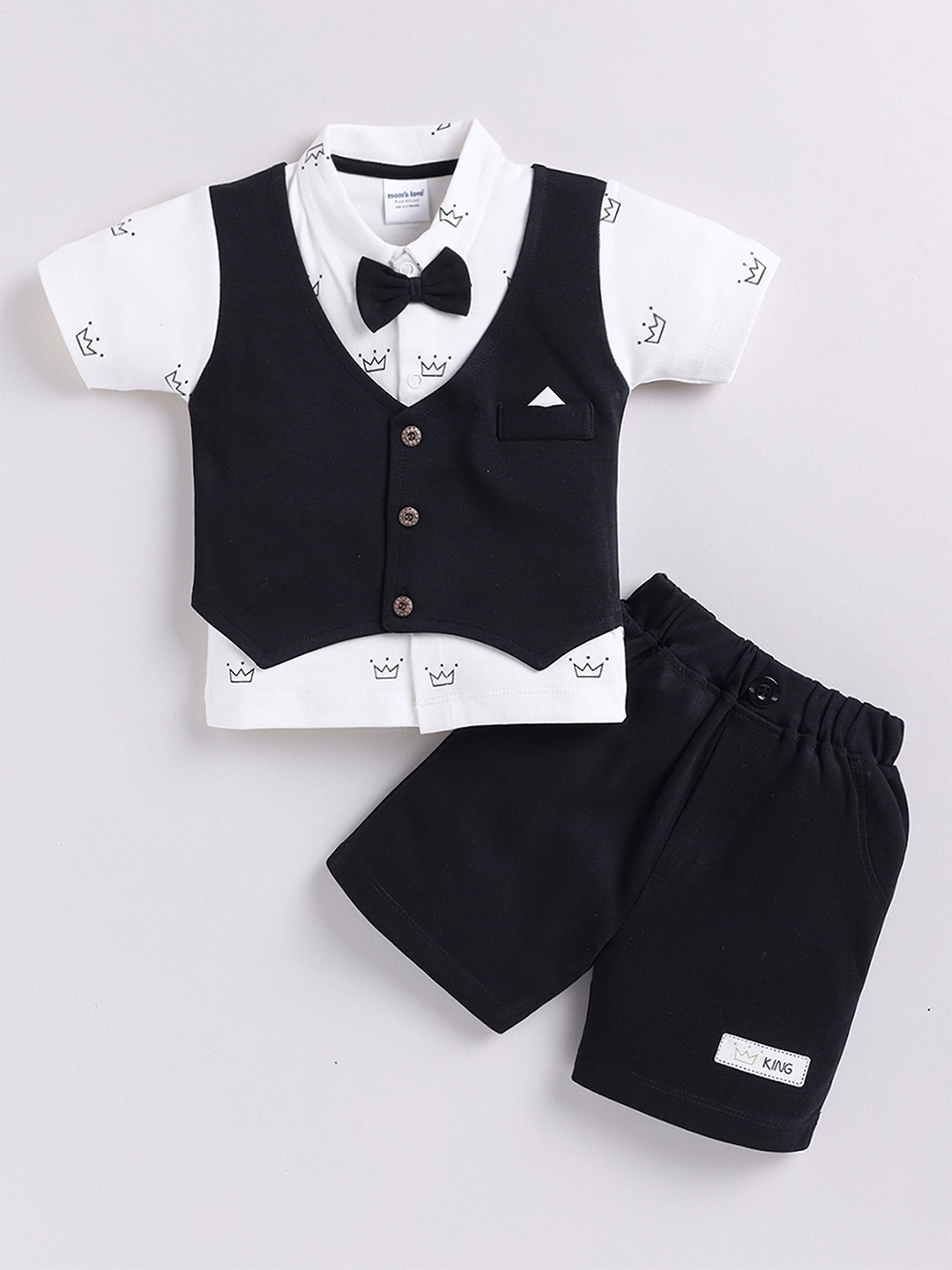 

Moms Love Infant Boys Printed Pure Cotton T-Shirt With Shorts, Black