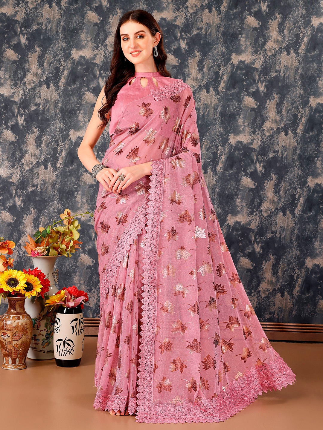 

Indian Women Floral Printed Saree, Peach