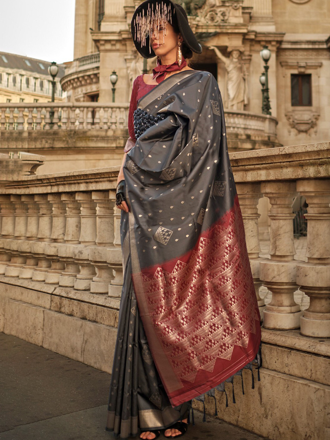 

DEVATITHI Ethnic Motifs Woven Design Zari Detailed Banarasi Saree, Black