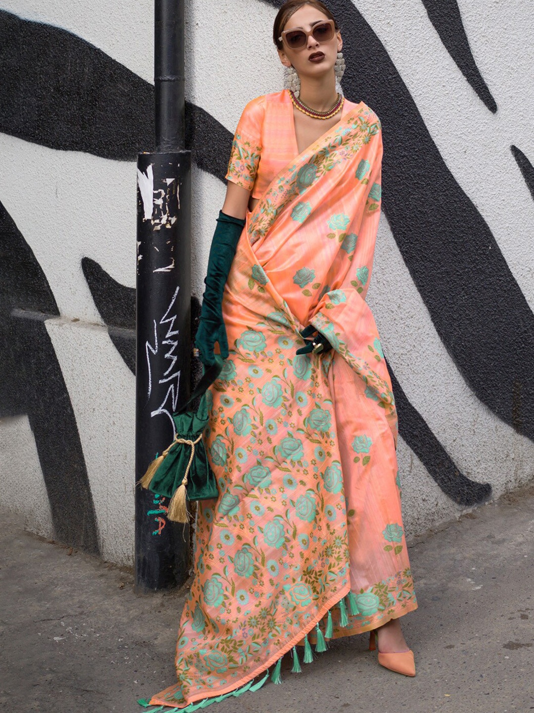 

DEVATITHI Ethnic Motifs Woven Design Zari Detailed Banarasi Saree, Orange