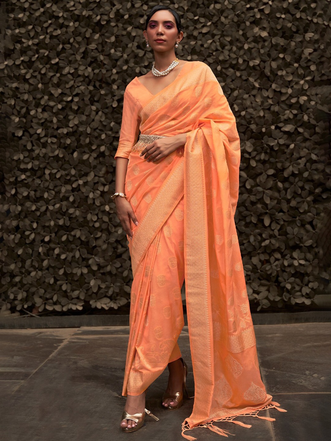 

DEVATITHI Ethnic Motifs Woven Design Zari Detailed Banarasi Saree, Orange