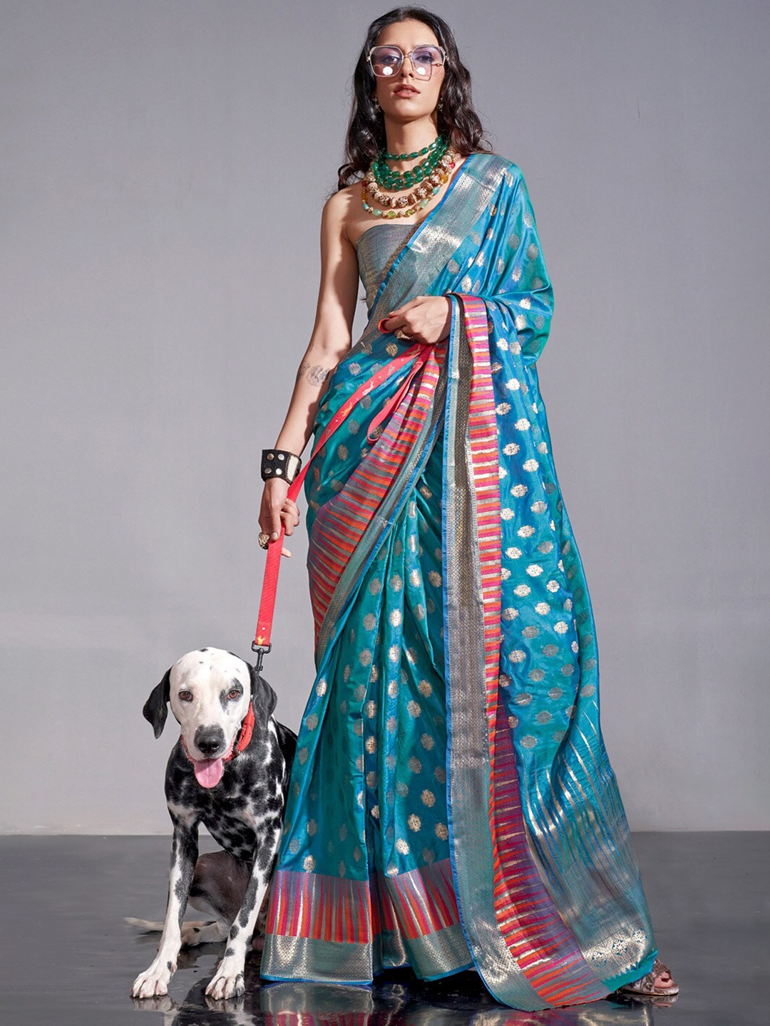 

DEVATITHI Ethnic Motifs Woven Design Zari Detailed Banarasi Saree, Blue