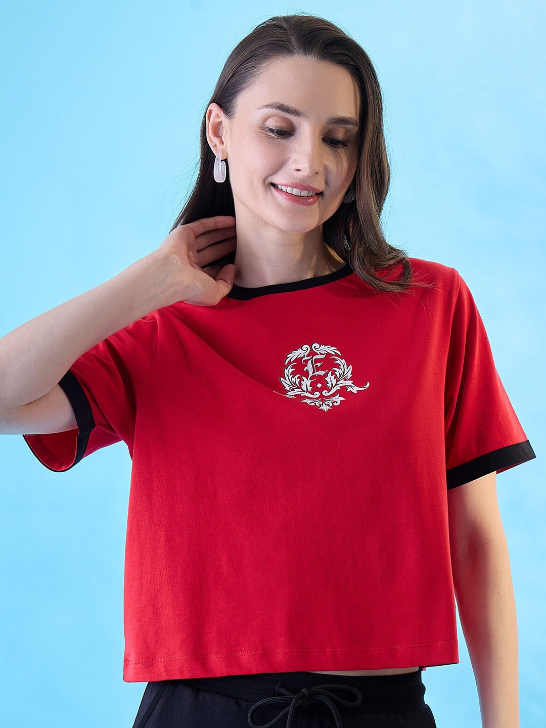 

EDRIO Cotton Crop T-Shirt, Red