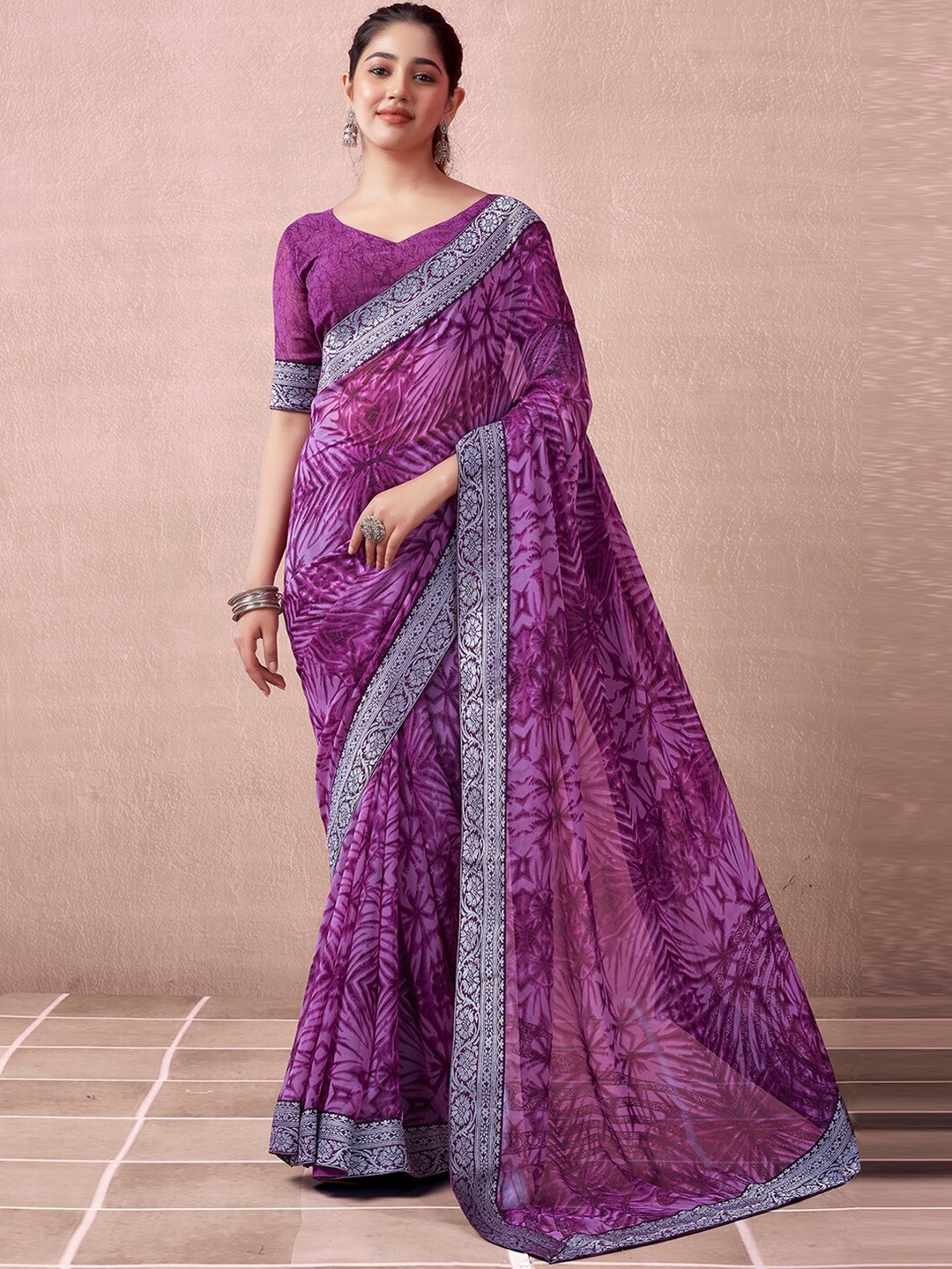 

Mitera Zari Floral Printed Ikat Saree, Purple