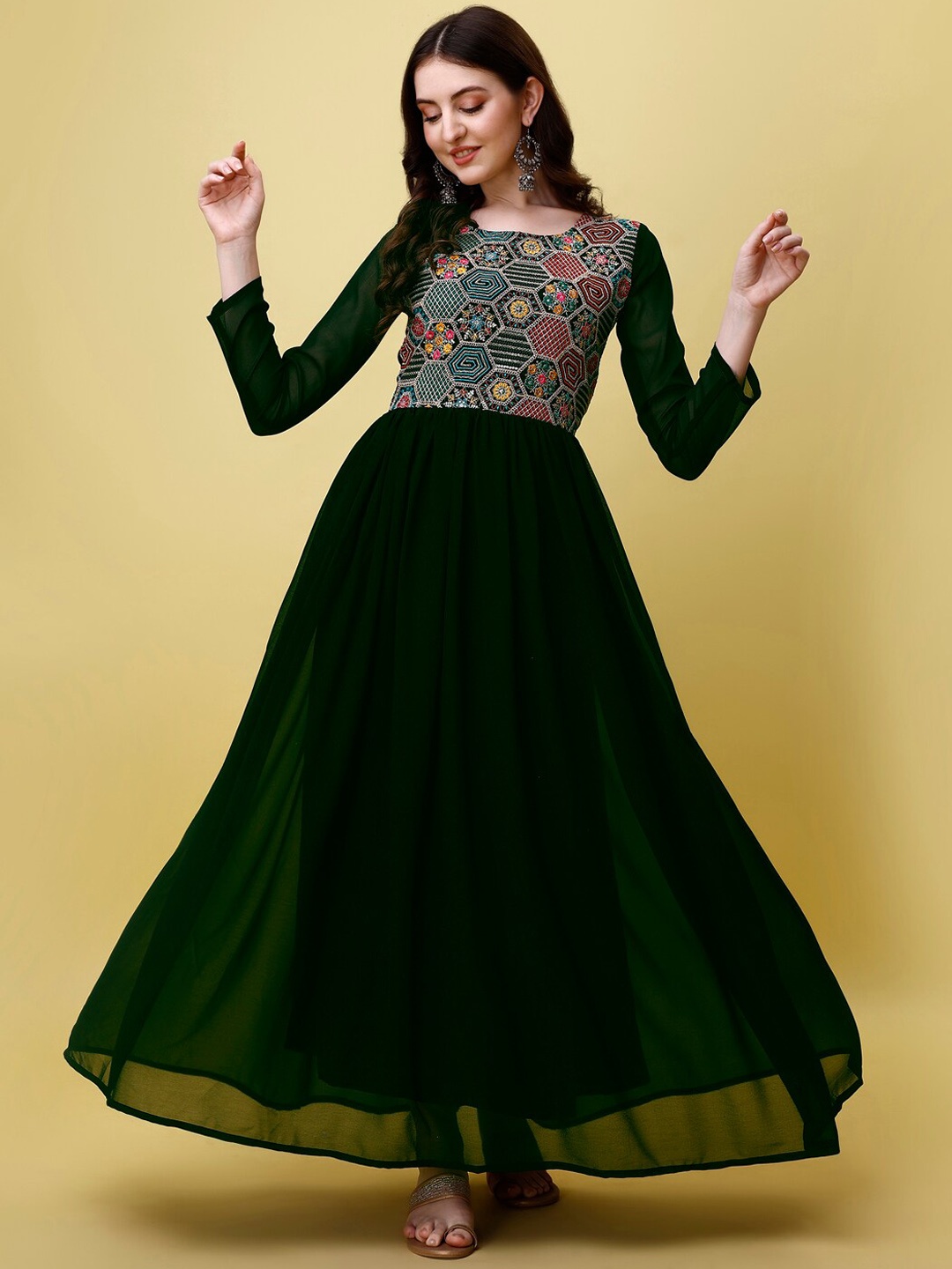 

Kinjo Embroidered Georgette Fit & Flare Maxi Ethnic Dress, Green
