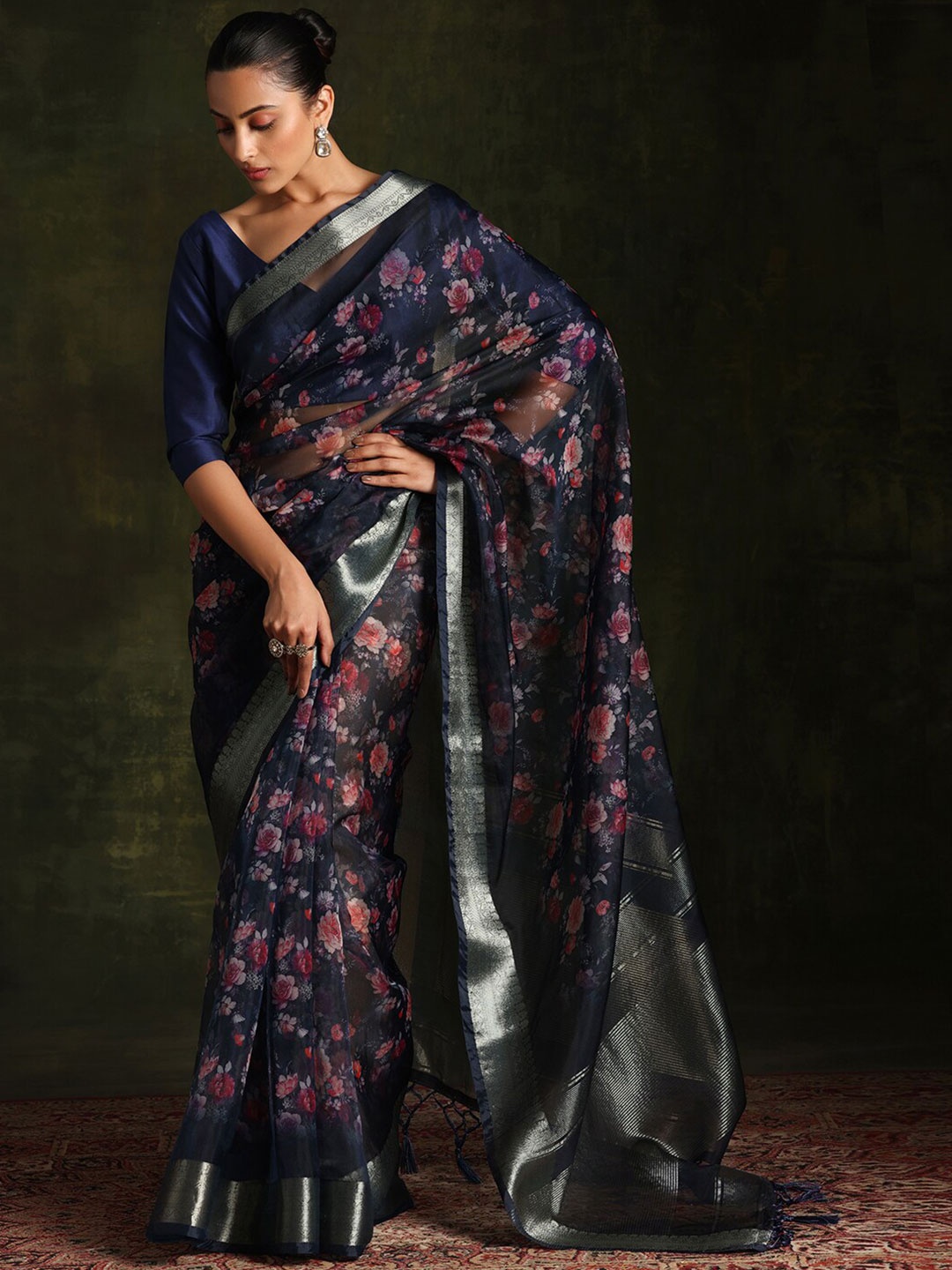 

Libas Floral Printed Zari Organza Saree, Blue
