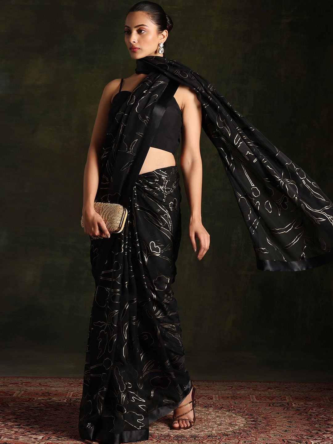 

Libas Floral Printed Brasso Saree, Black