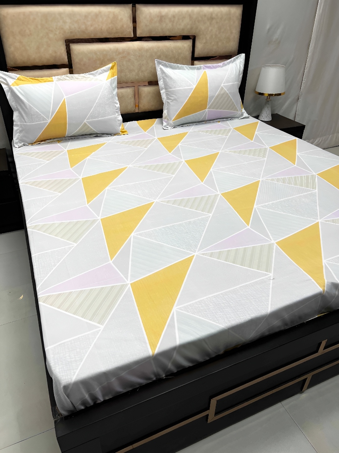 

Pure Decor White & Yellow Printed Queen 240 TC Cotton Bedsheet with 2 Pillow Covers