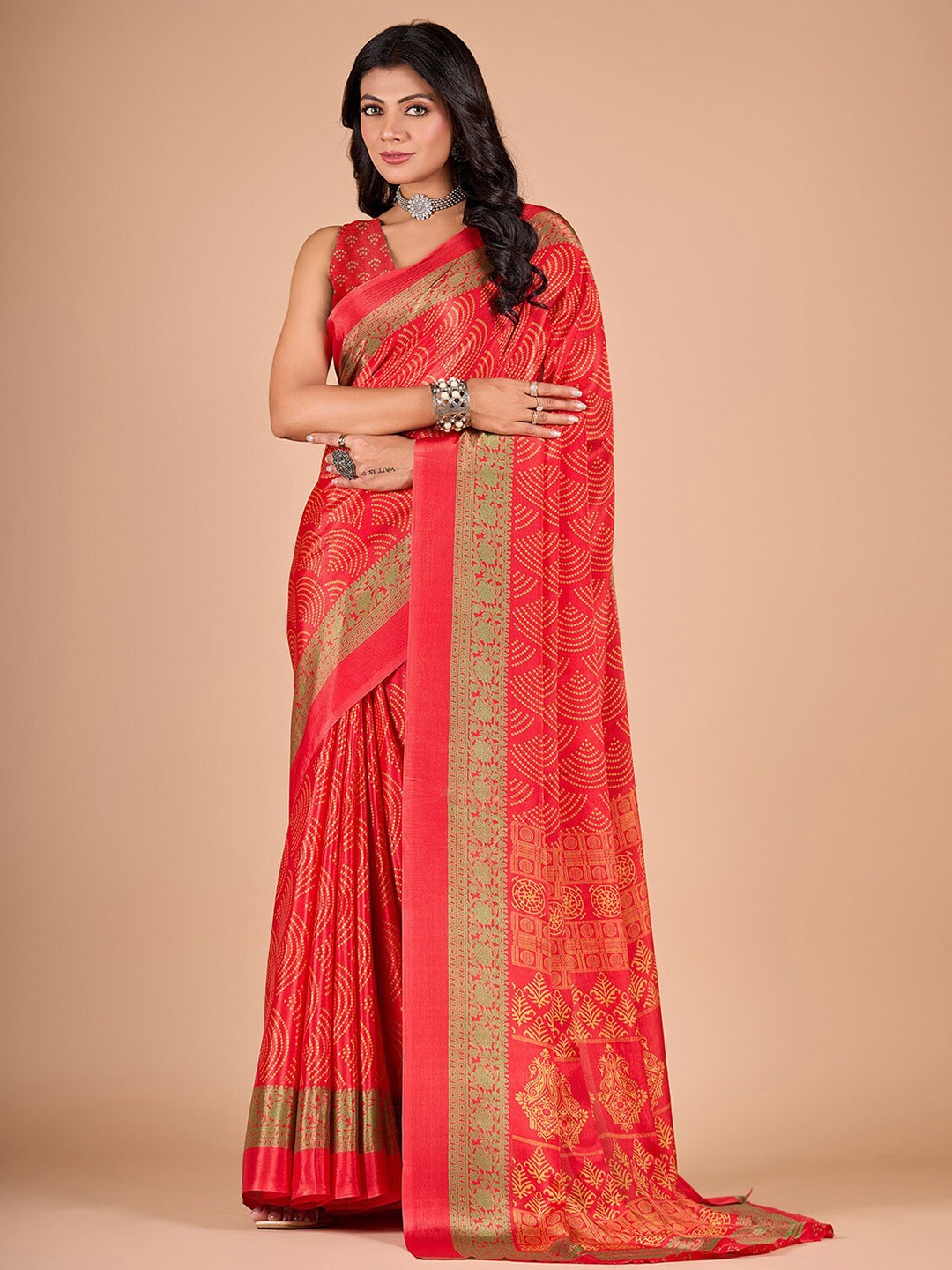

NIRMAL CREATION Bandhani Printed Saree, Red