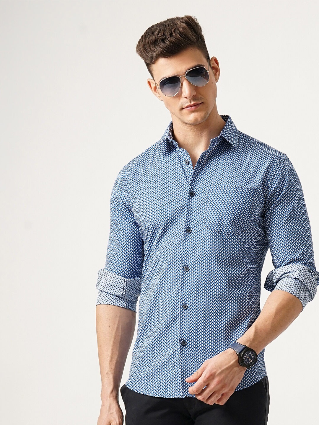 

British Club Geometric Printed Classic Slim Fit Pure Cotton Casual Shirt, Blue