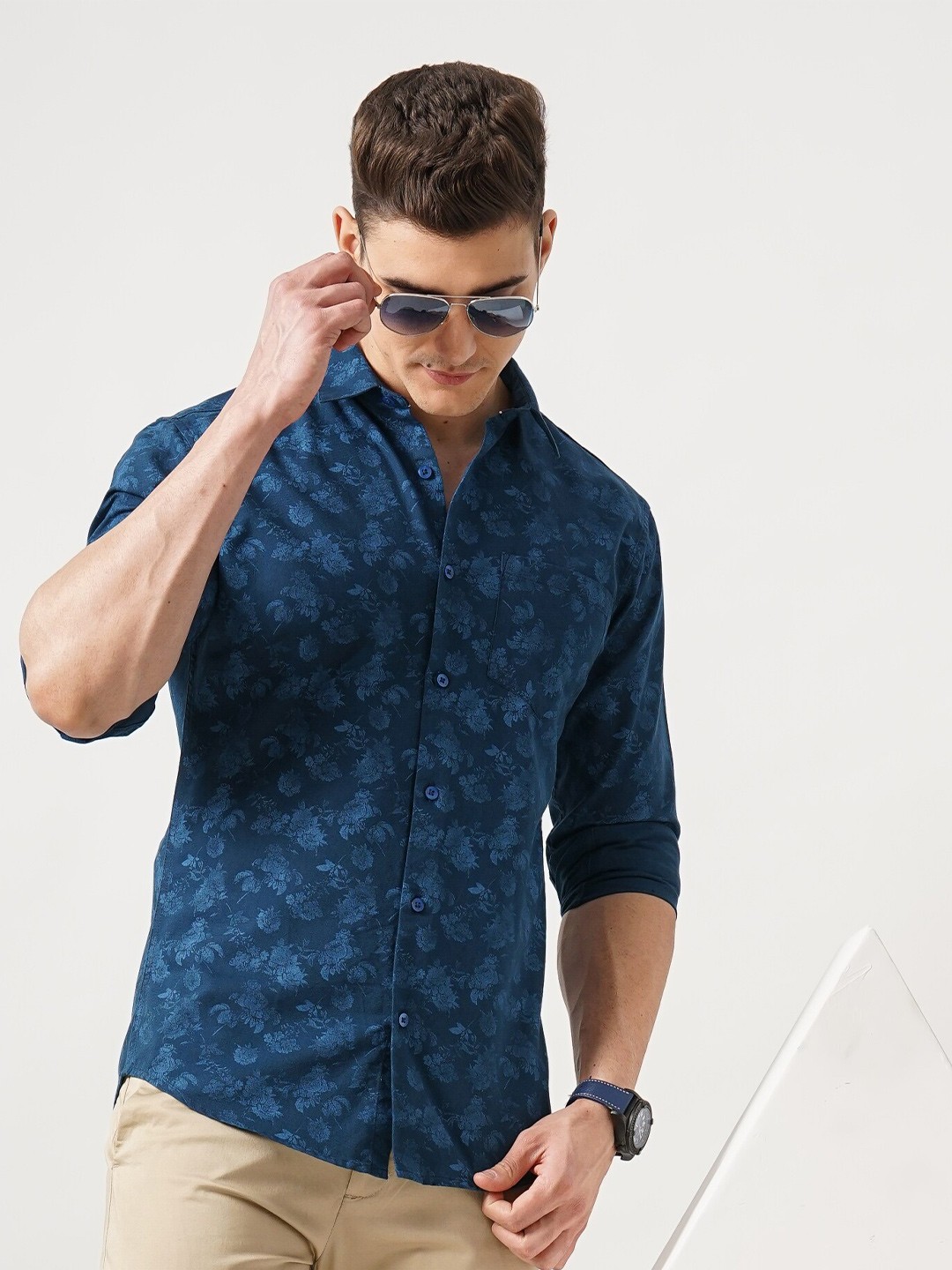 

British Club Classic Slim Fit Opaque Floral Printed Casual Shirt, Blue