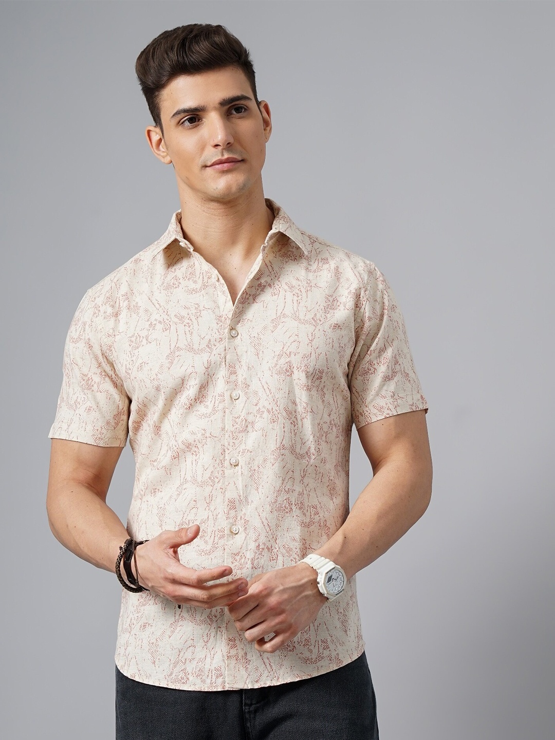 

British Club Men Classic Slim Fit Opaque Printed Casual Shirt, Beige