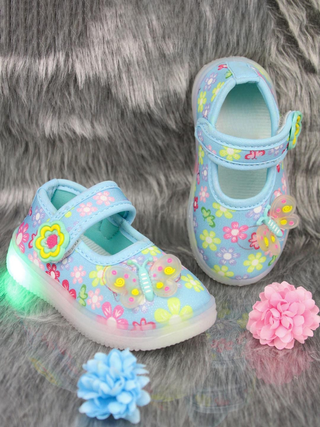 

BAESD Girls Printed Embellished Velcro Sneakers, Blue