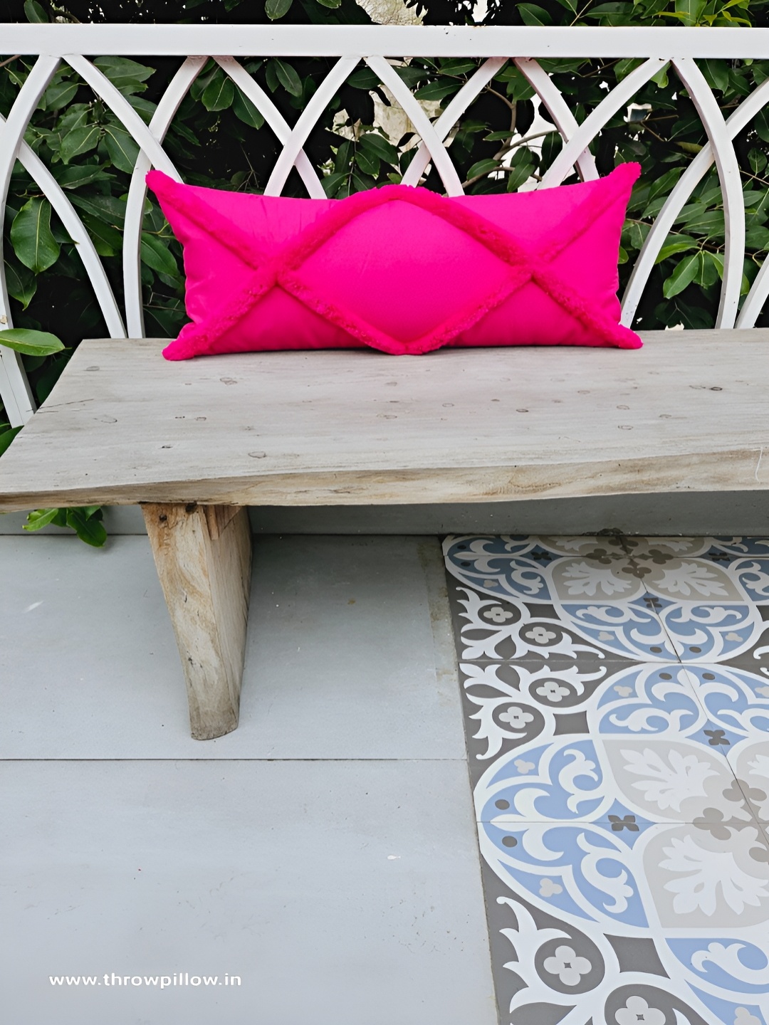 

THROWPILLOW Magenta Rectangle Cushion Covers