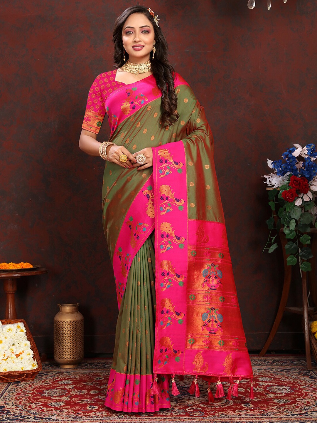 

MARGI DESIGNERS Ethnic Motifs Woven Design Zari Art Silk Paithani Saree, Green