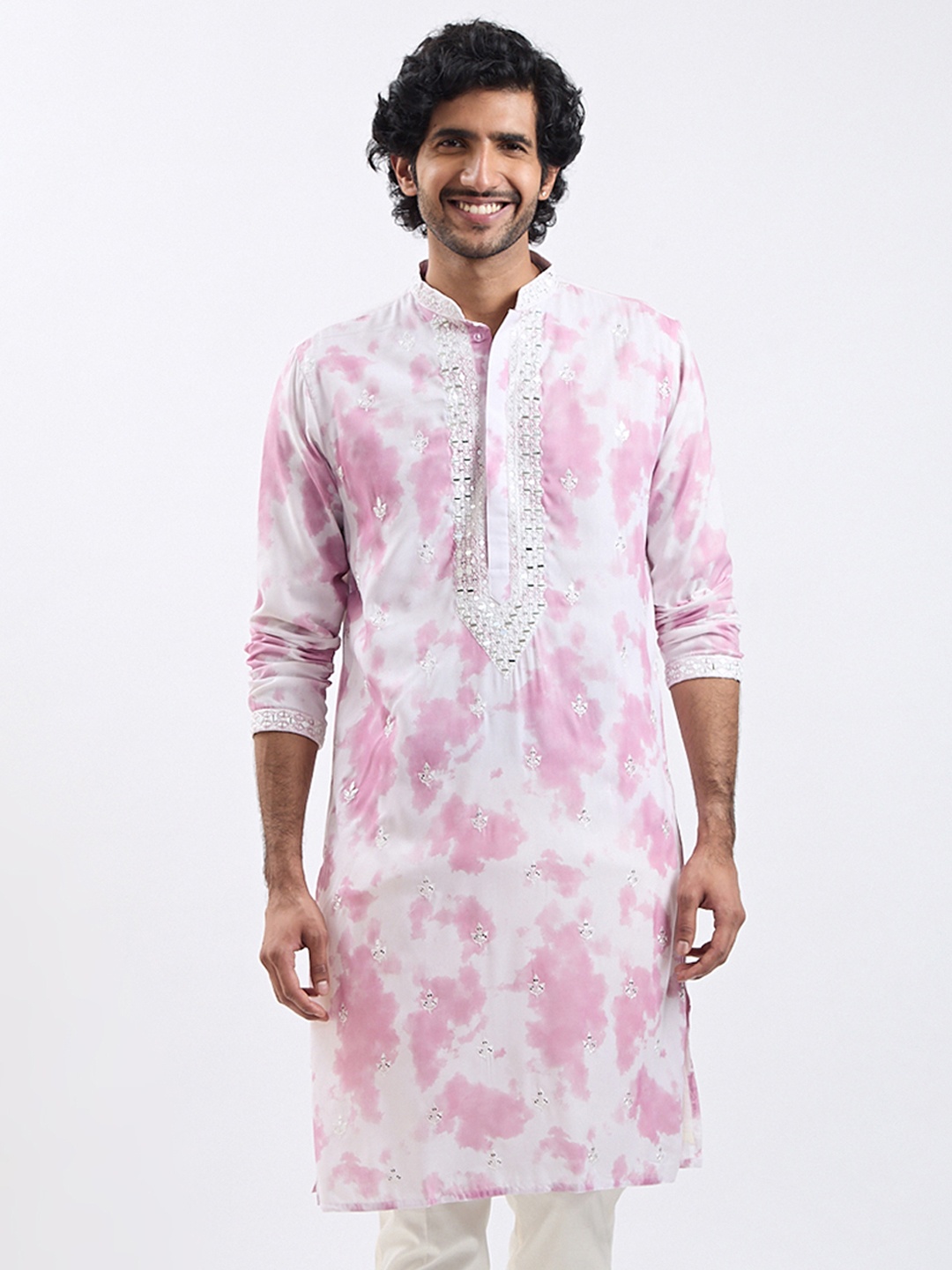 

VASTRAMAY Tie & Dye Dyed Mandarin Collar Mirror Work Cotton Straight Kurta, Pink