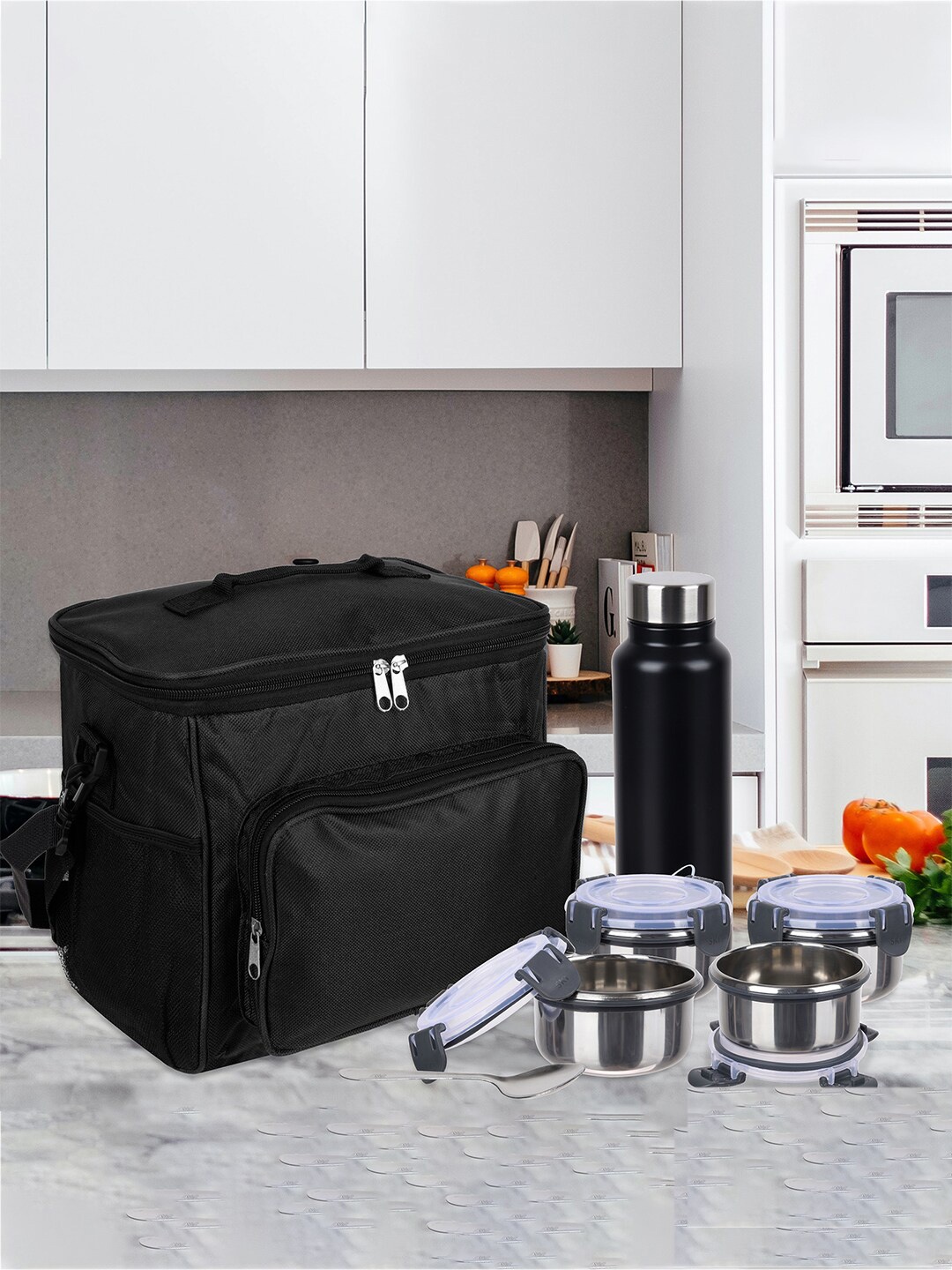 

Kuber Industries Waterproof Lunch Bags, Black