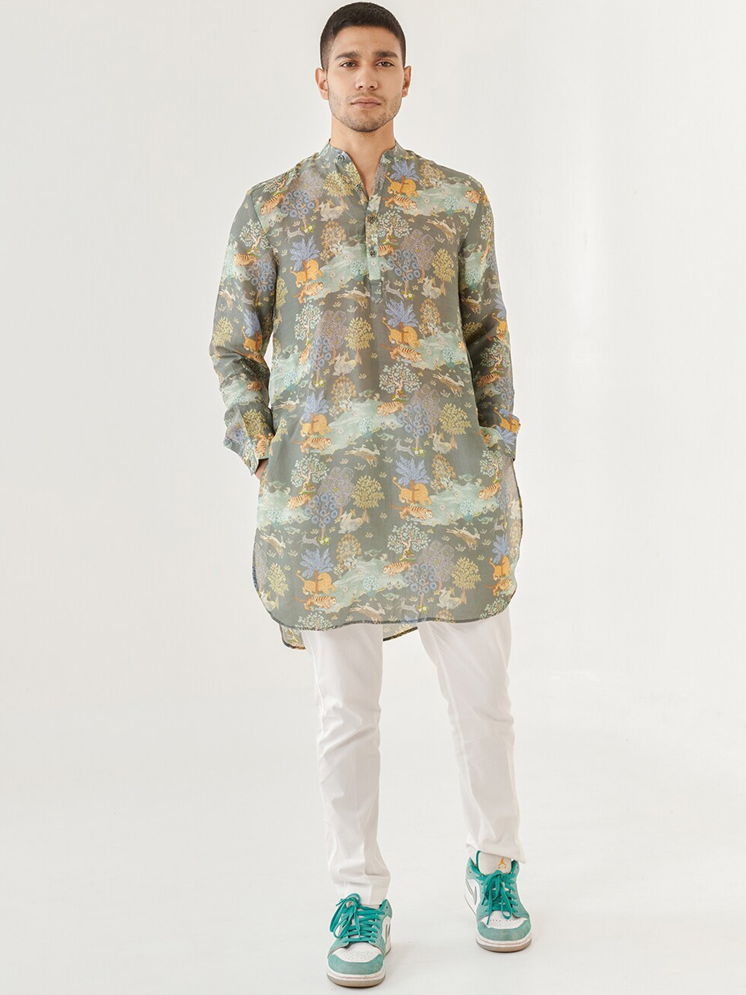 

QB MEN Floral Printed Band Collar Straight Silk Kurta, Grey