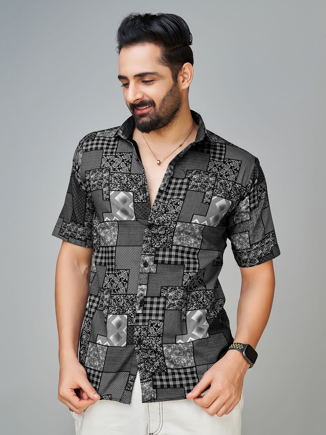 

Reeta Fashion Geometric Printed Spread Collar Comfort Cotton Casual Shirt, Black