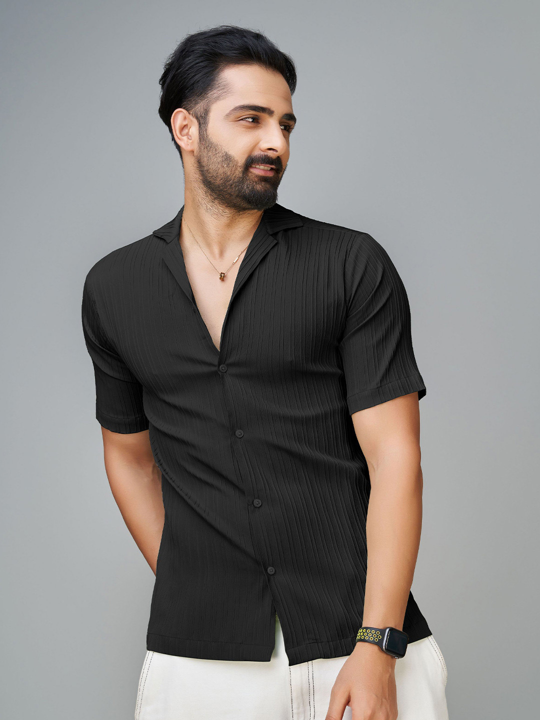 

Reeta Fashion Comfort Striped Cuban Collar Casual Shirt, Black