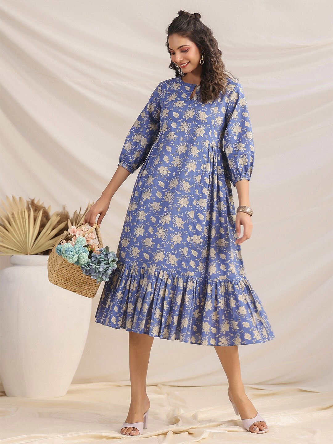 

Janasya Women Blue Pure Cotton Floral Printed Fit & Flare Dress