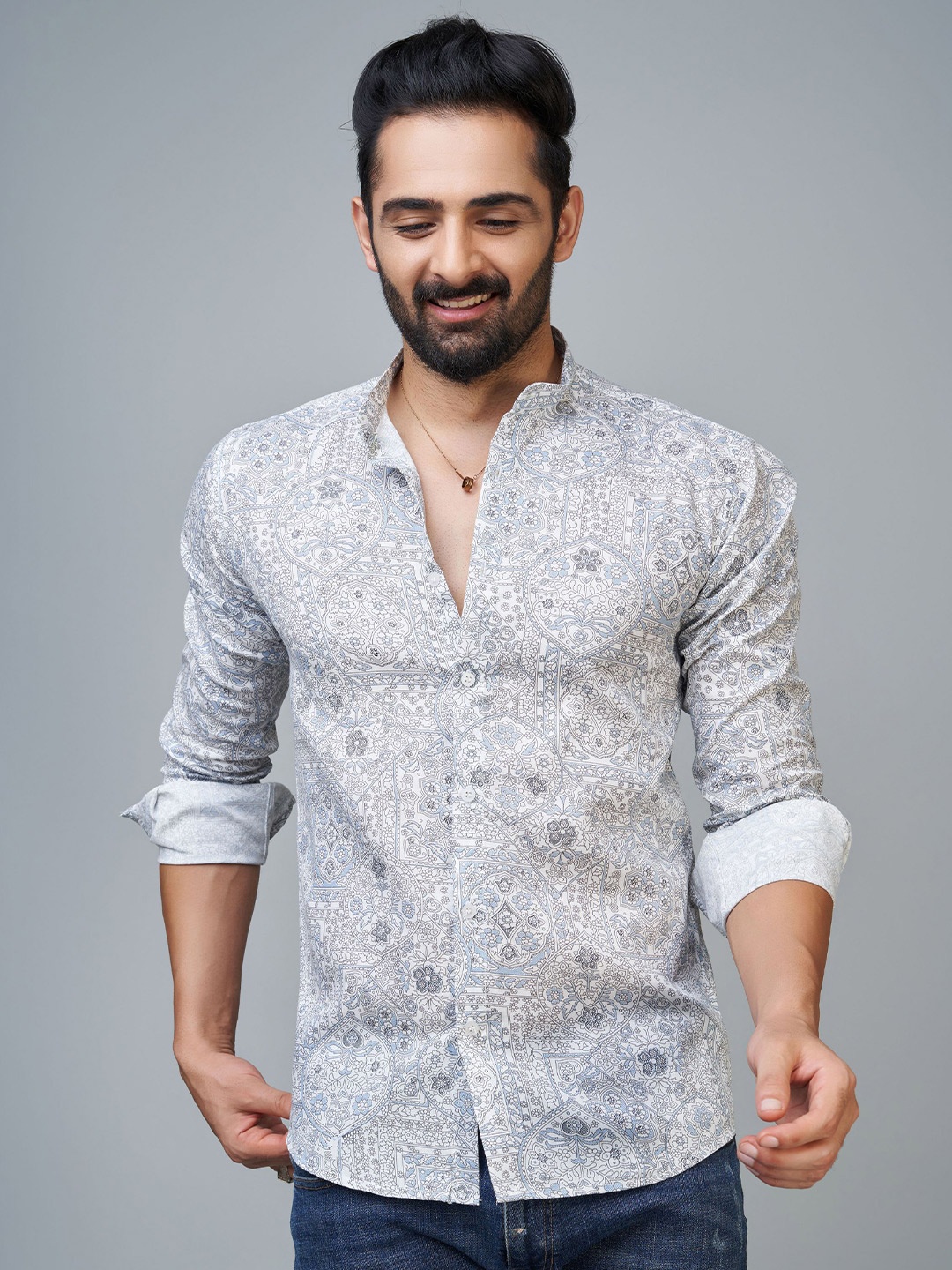 

Reeta Fashion Floral Printed Comfort Cotton Casual Shirt, White