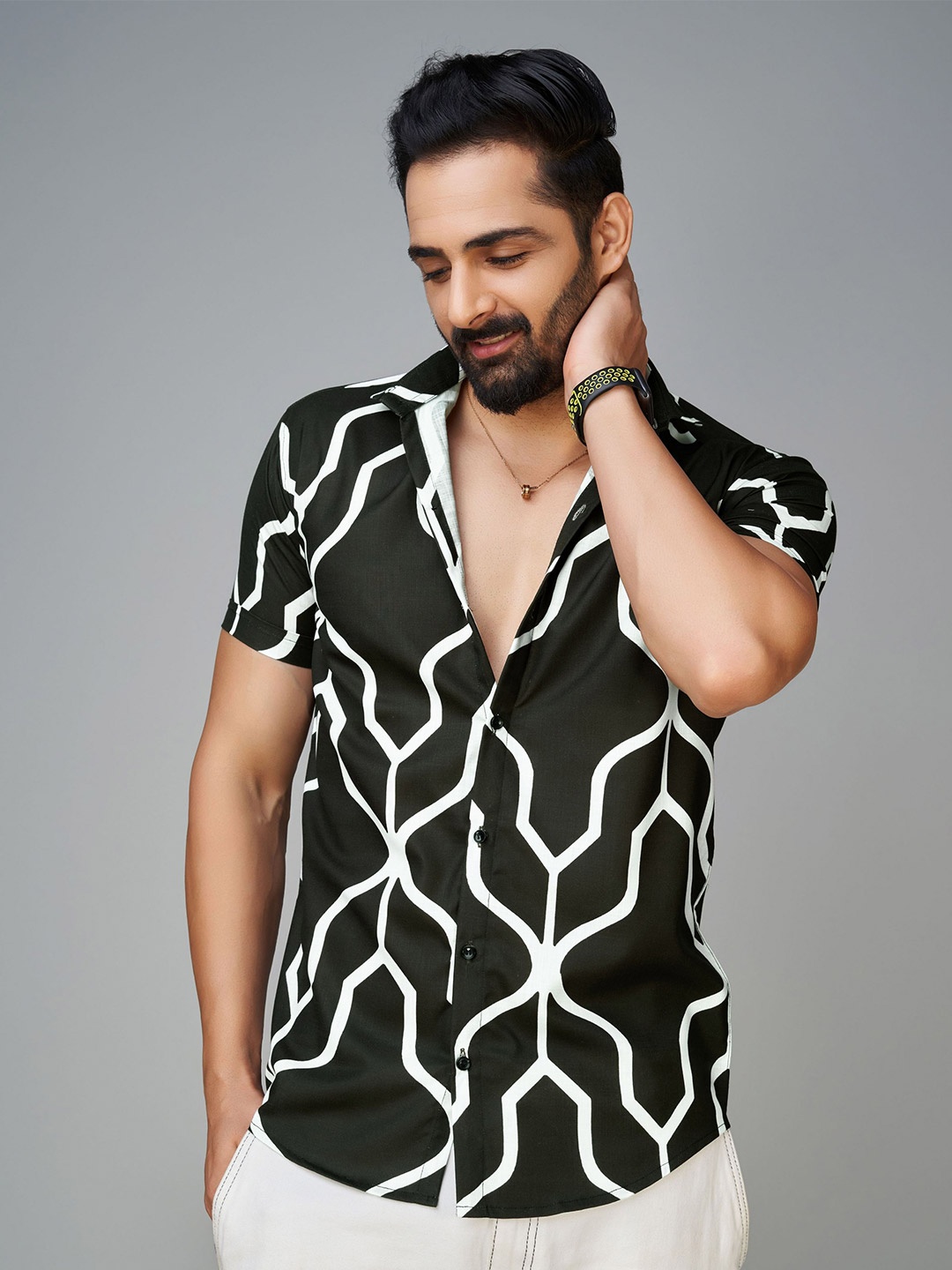 

Reeta Fashion Comfort Abstract Printed Cotton Casual Shirt, Black