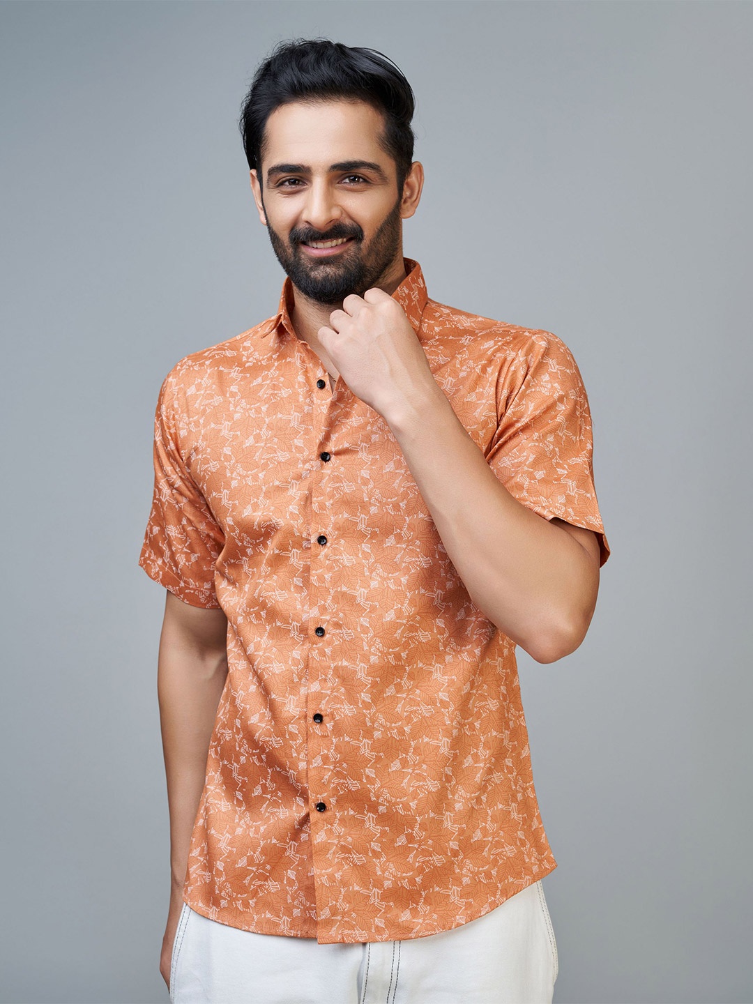 

Reeta Fashion Comfort Opaque Floral Printed Cotton Casual Shirt, Orange
