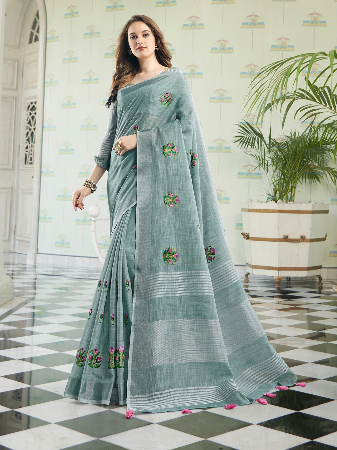 

Reeta Fashion Ethnic Motifs Embroidered Zari Saree With Tassels, Grey