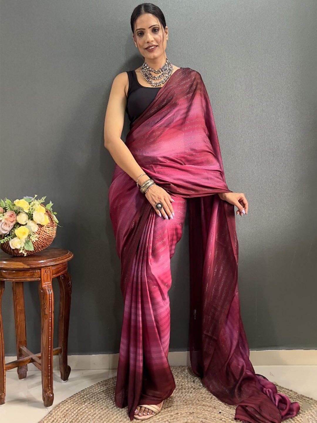 

Reeta Fashion Striped Pure Georgette Saree, Burgundy