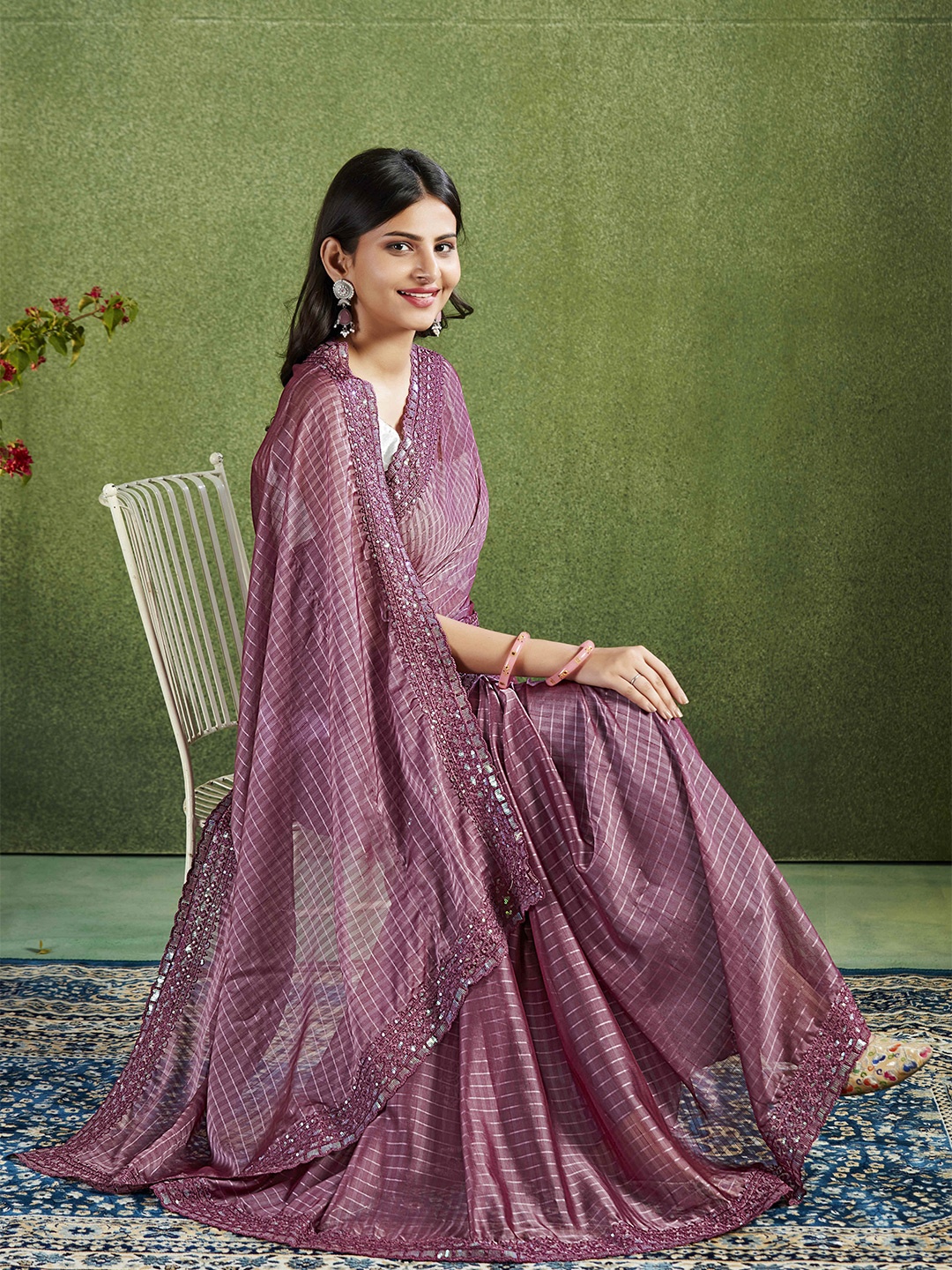 

MAHALASA Striped Sequinned Pure Georgette Saree, Lavender