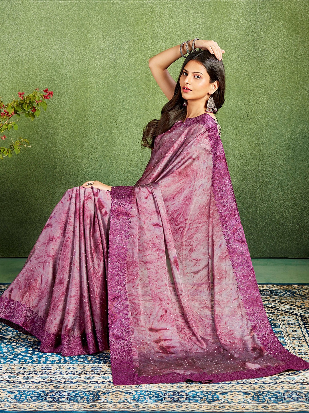 

MAHALASA Tie & Dye Printed Beads and Stones Pure Georgette Saree, Purple
