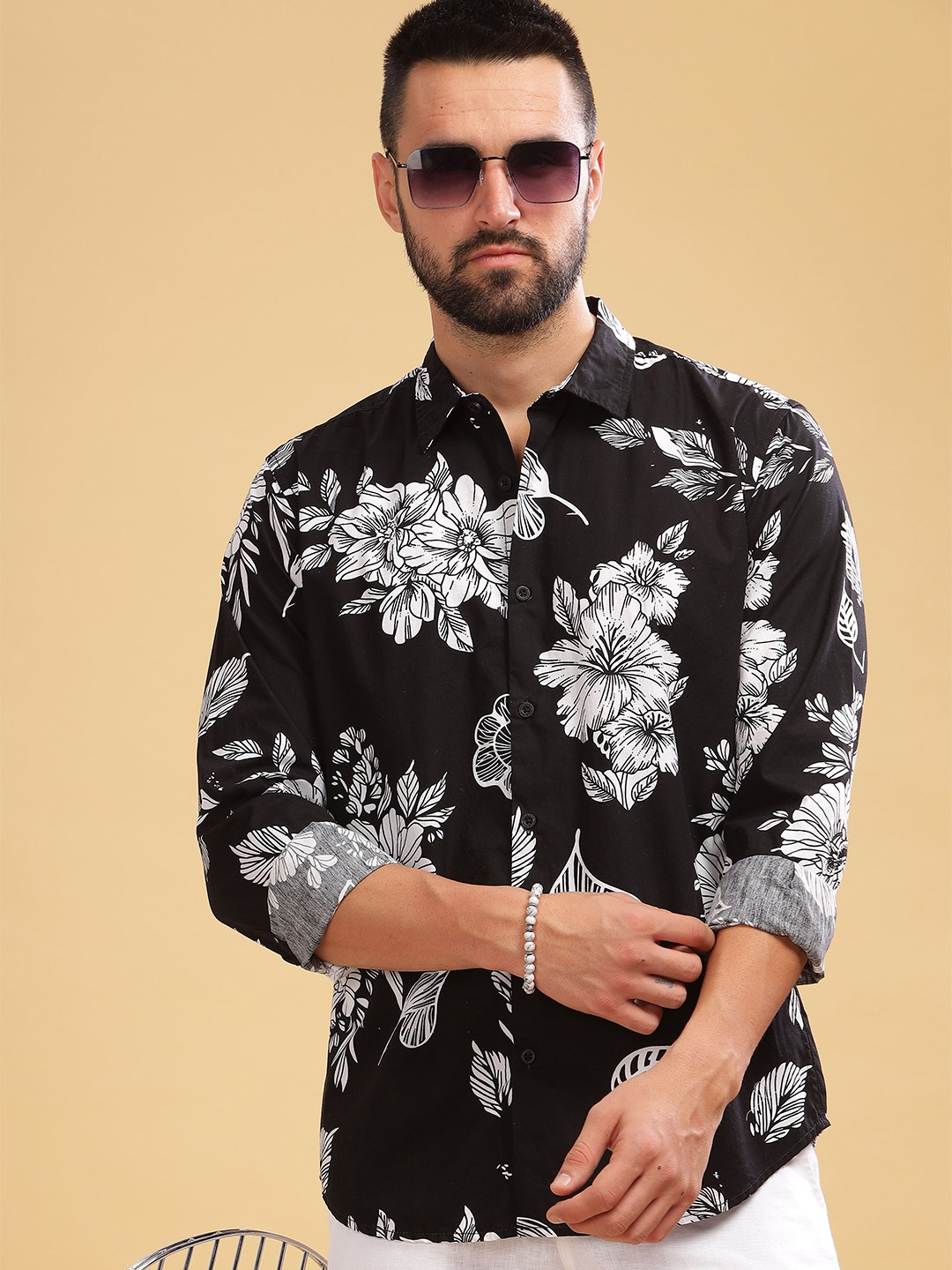 

HERE&NOW Slim Fit Floral Opaque Printed Casual Shirt, Black
