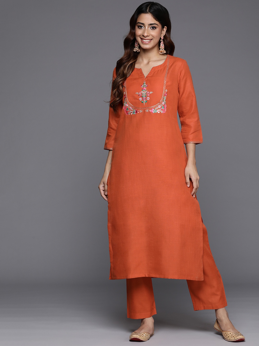 

Varanga Floral Embroidered Thread Work Kurta with Trousers, Rust