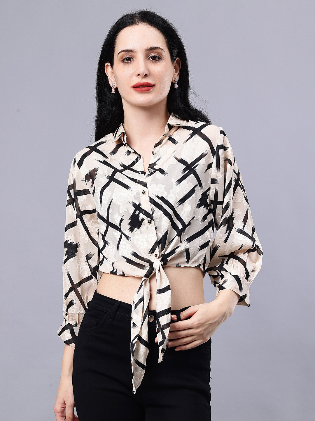 

Albion Abstract Print Shirt Collar Puff Sleeves Shirt Style Casual Crop Top, White
