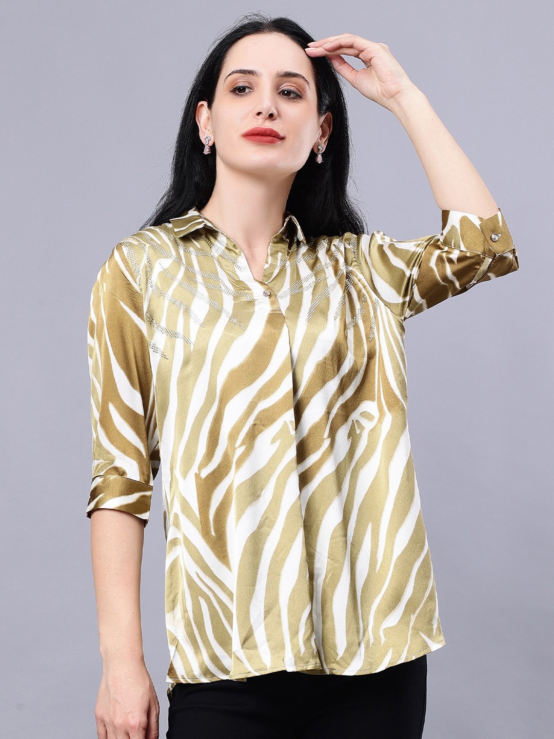 

Albion Abstract Printed Shirt Style Pure Cotton Top, Green