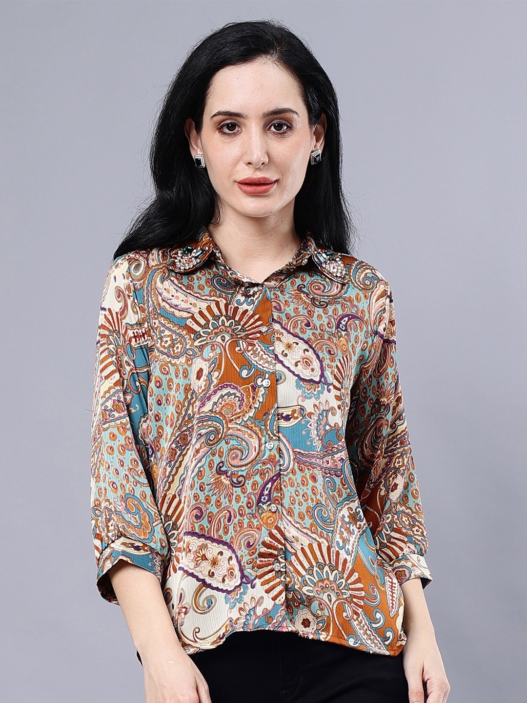 

Albion Ethnic Motifs Printed Shirt Collar High-Low Opaque Casual Top, Brown