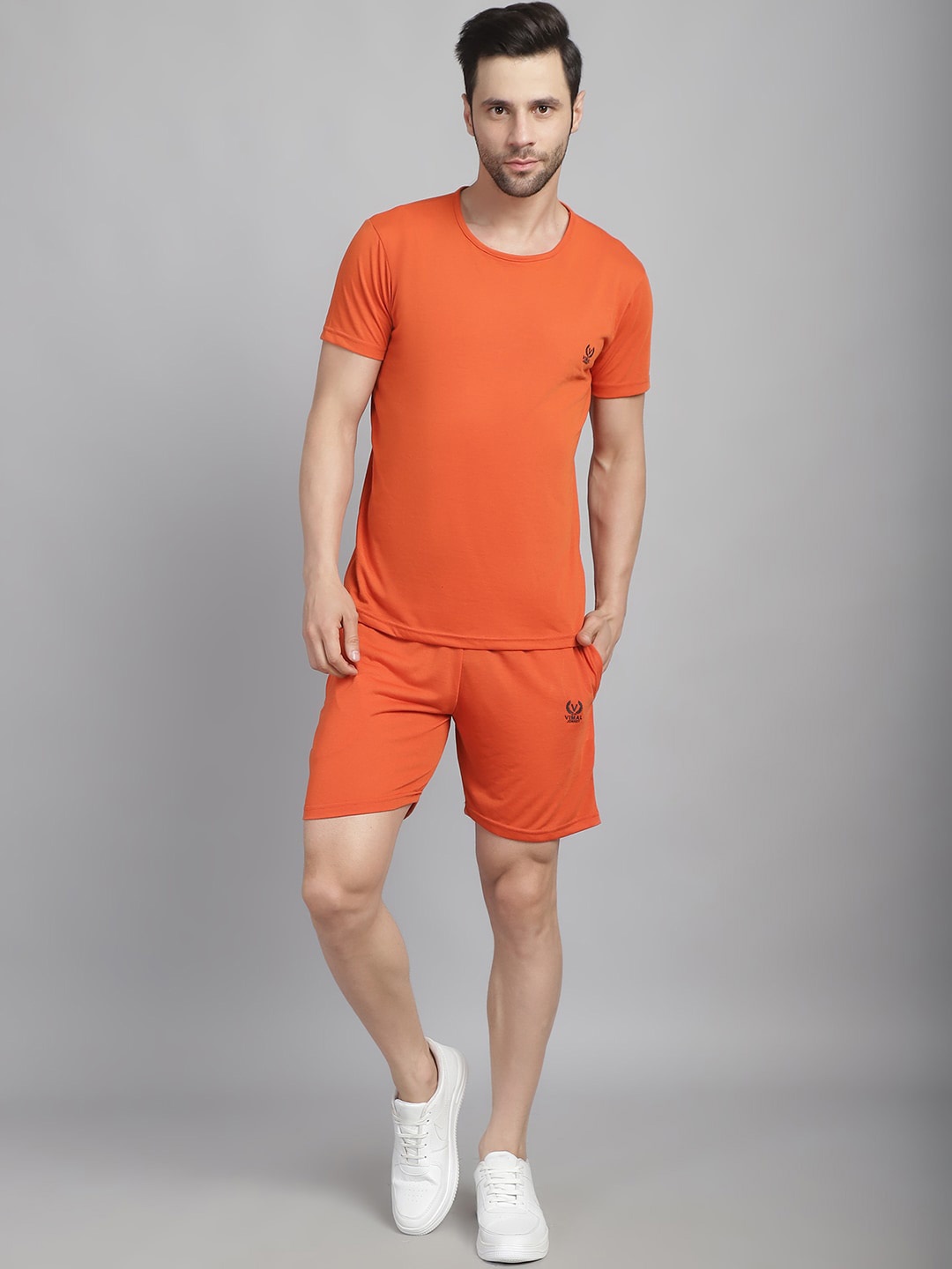 

MACK JONNEY T-Shirt With Short Tracksuit, Orange