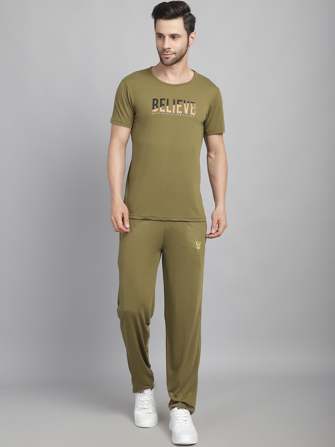 

MACK JONNEY Printed T-Shirt With Trousers, Green