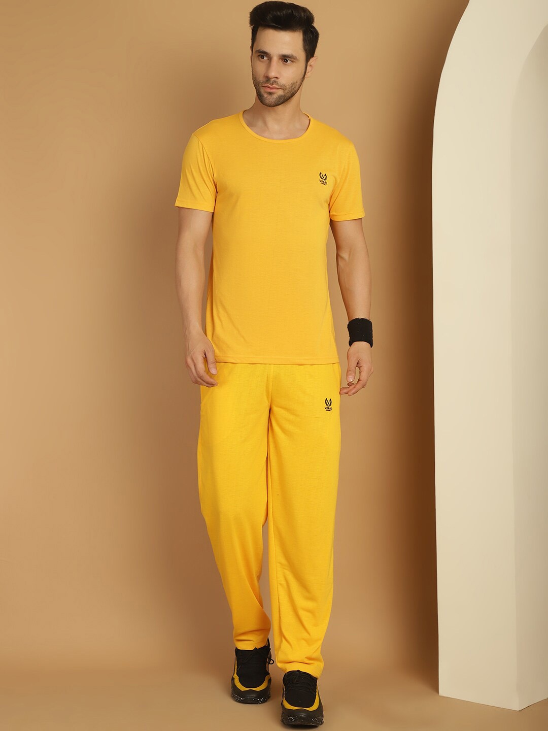 

VIMAL JONNEY Round Neck Short Sleeved T-Shirt & Trouser, Yellow