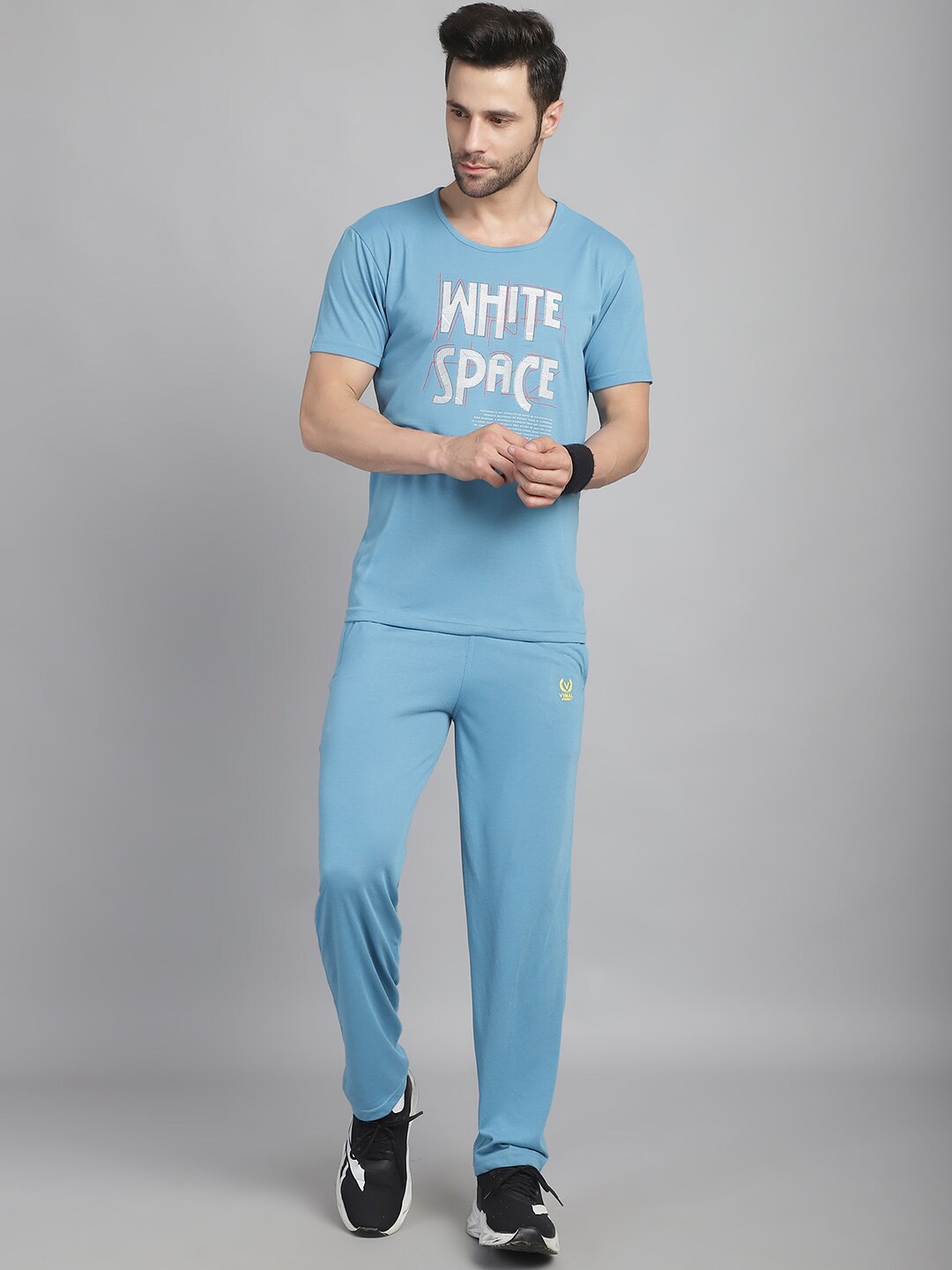 

MACK JONNEY Printed Cotton T-Shirt With Track Pant, Blue