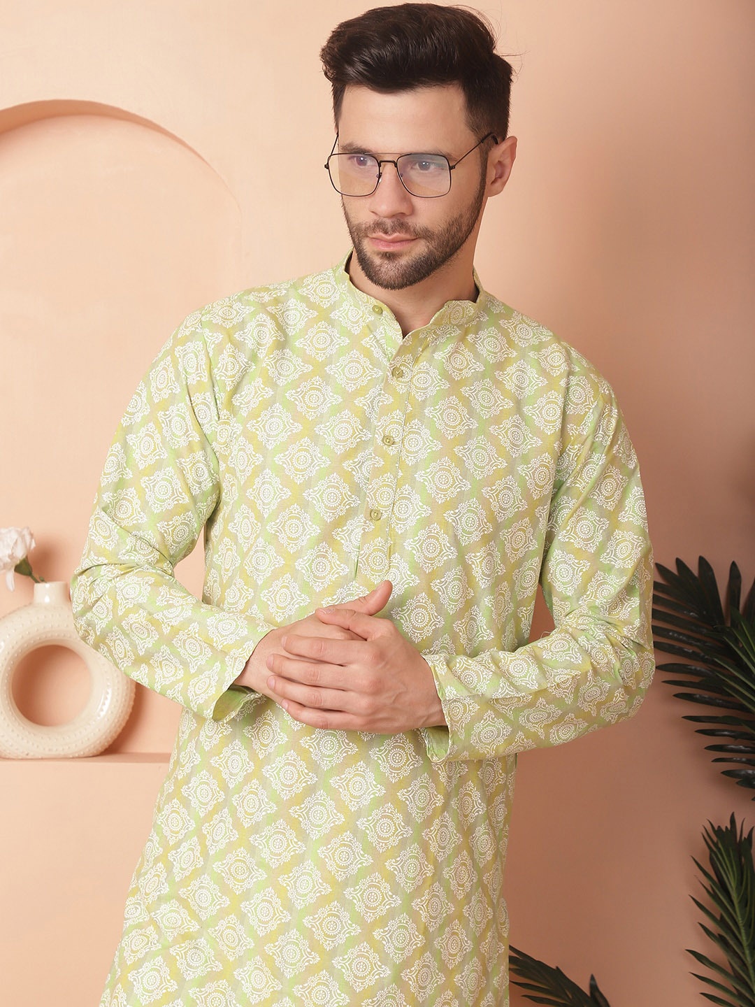 

Jompers Ethnic Motifs Printed Regular Kurta with Churidar, Green