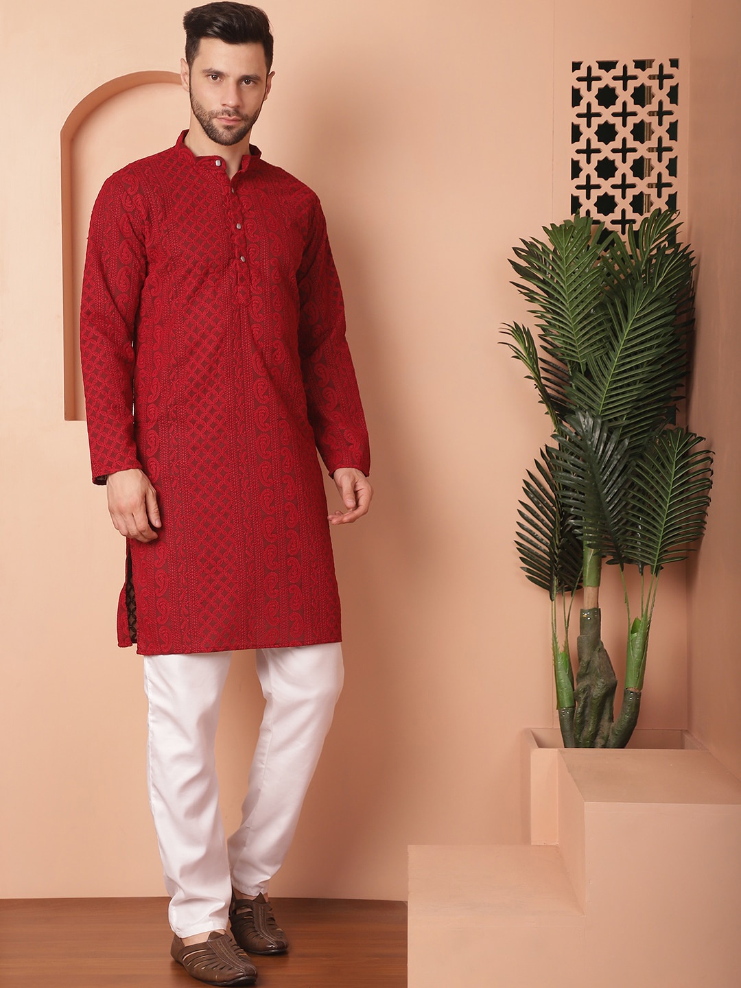 

Jompers Ethnic Motifs Embroidered Regular Chikankari Kurta With Pyjamas, Maroon