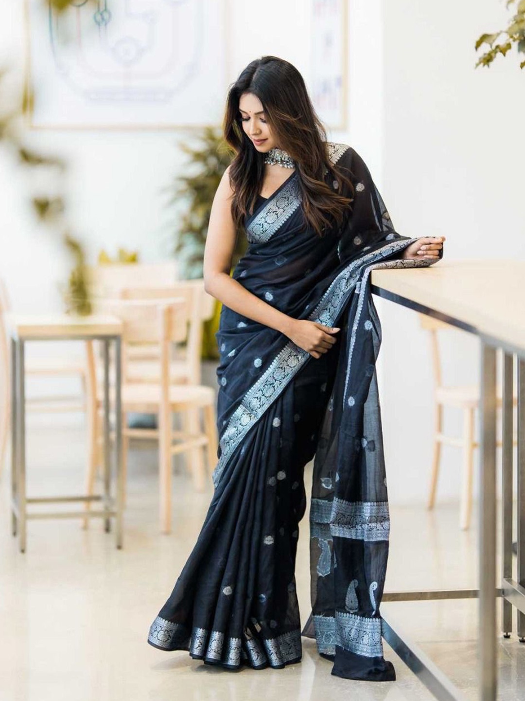 

Mitera Ethnic Motifs Zari Art Silk Saree, Black