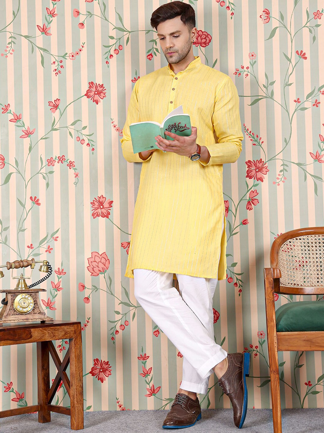 

Ode by House of Pataudi Striped Straight Kurta with Trousers, Yellow