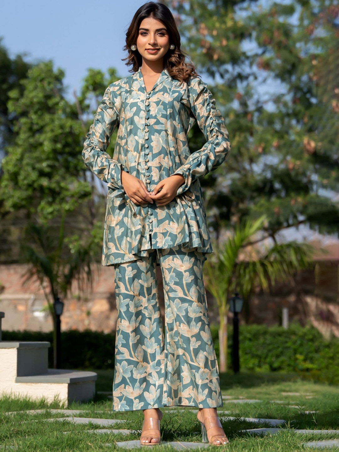 

HOUSE OF JAMOTI Printed Flared Top With Trousers Co-Ords, Green