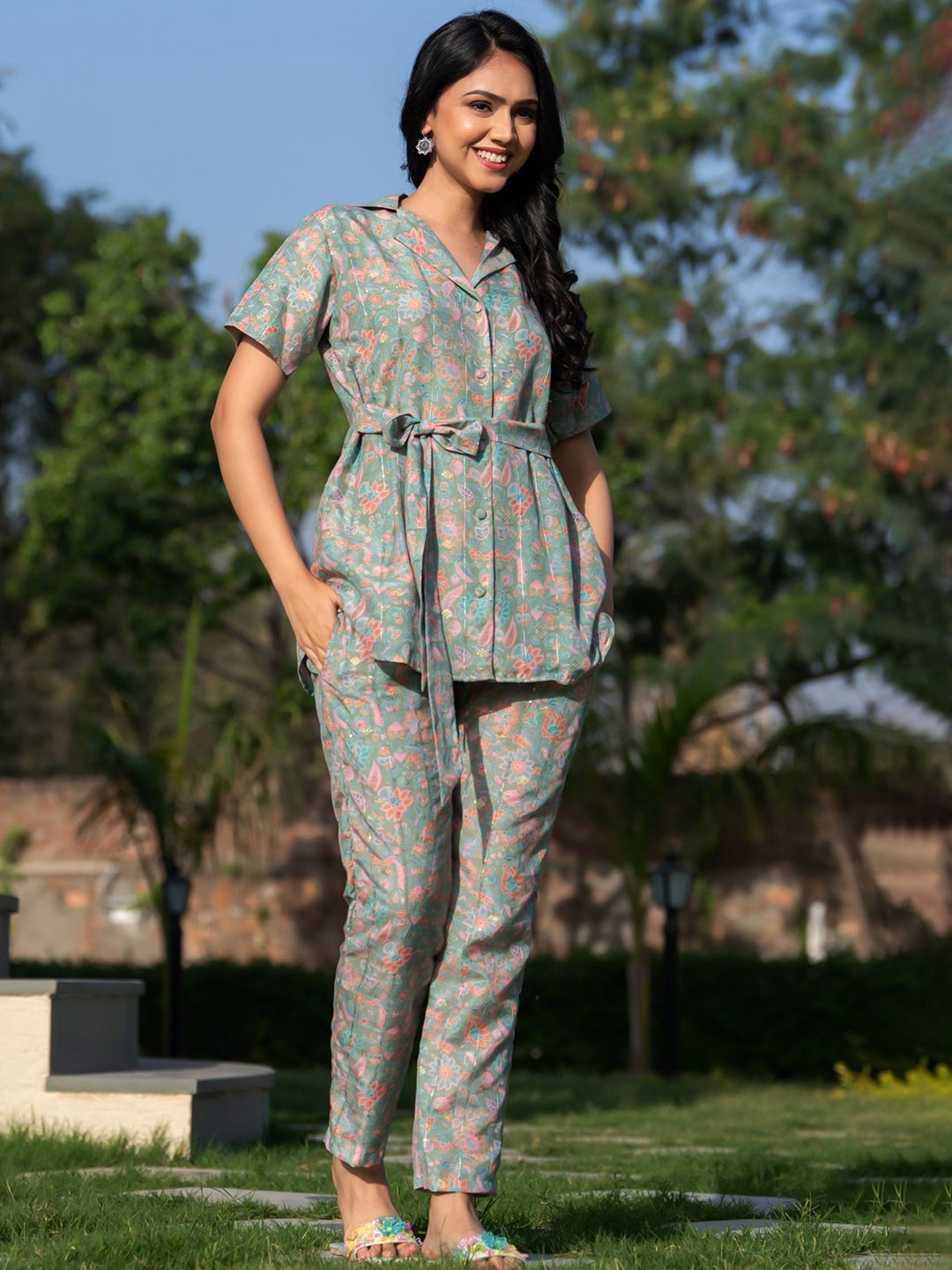 

HOUSE OF JAMOTI Printed Pure Silk Top With Trouser Co-Ords, Green